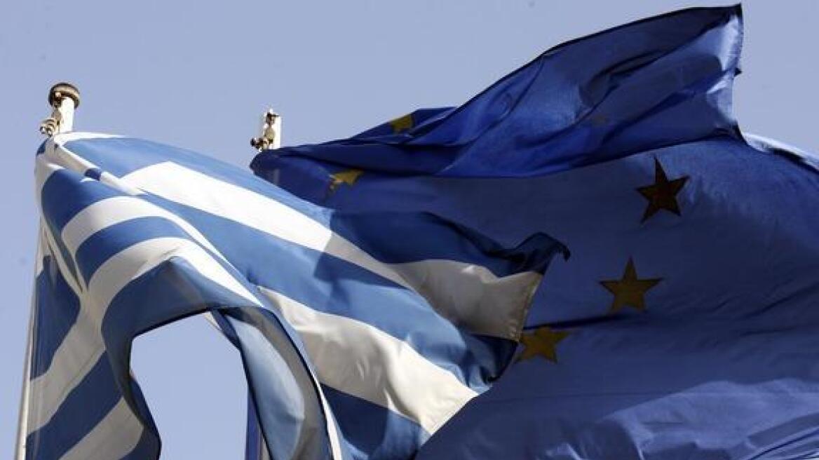 Bloomberg: H Ελλάδα θα πάρει άμεσα 3,35 δισ. αν υπάρξει συμφωνία